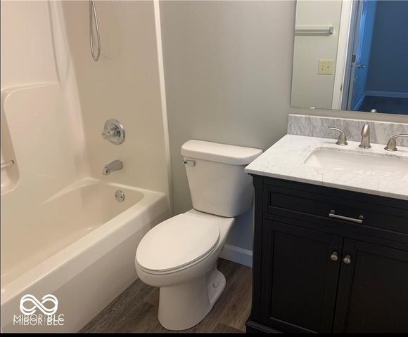 15002 Silver Thorne Way, Carmel, IN 46033