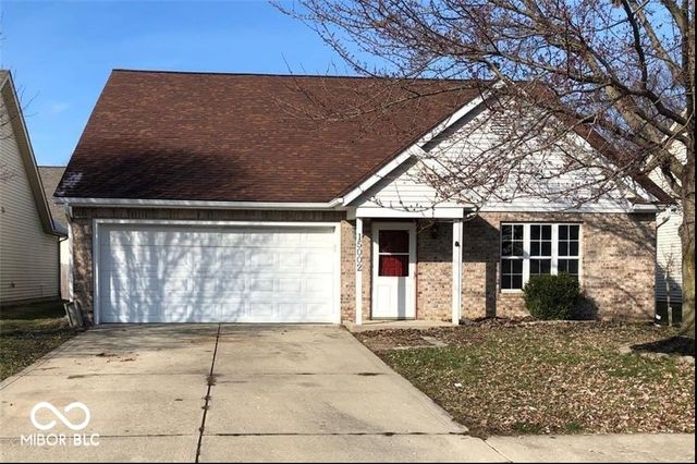 15002 Silver Thorne Way, Carmel, IN 46033