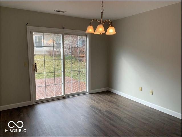 15002 Silver Thorne Way, Carmel, IN 46033