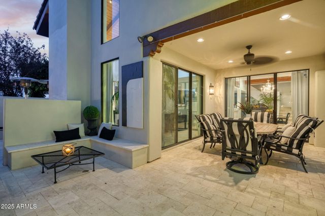 6198 N 28TH Place, Phoenix, AZ 85016