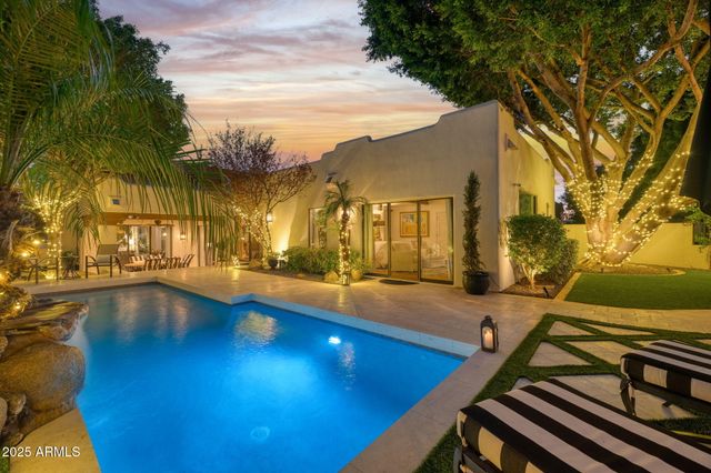 6198 N 28TH Place, Phoenix, AZ 85016