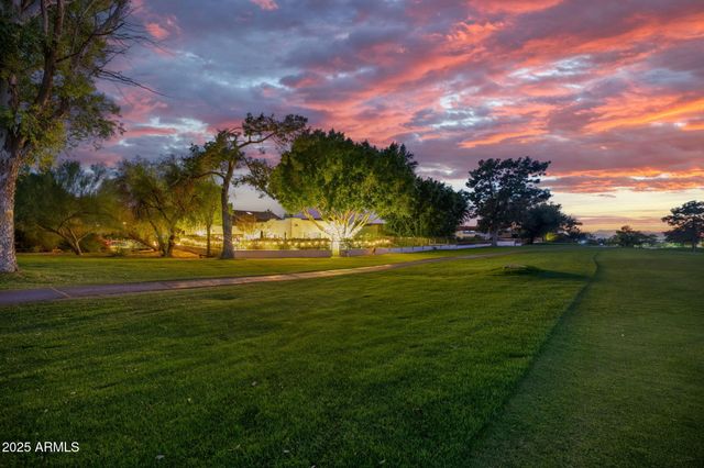 6198 N 28TH Place, Phoenix, AZ 85016