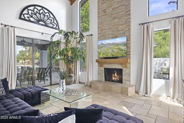 6198 N 28TH Place, Phoenix, AZ 85016