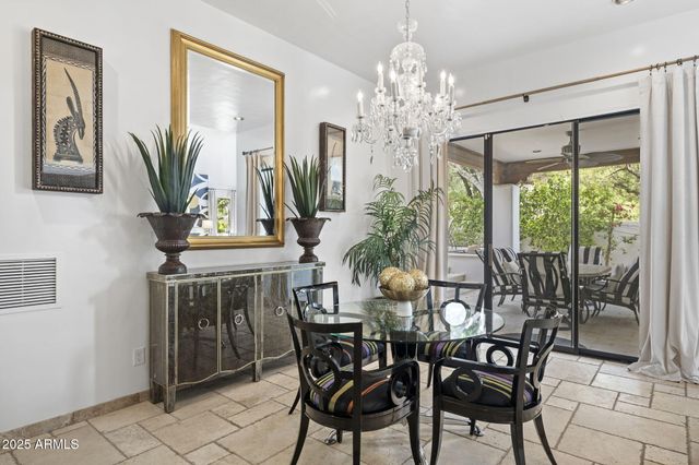 6198 N 28TH Place, Phoenix, AZ 85016