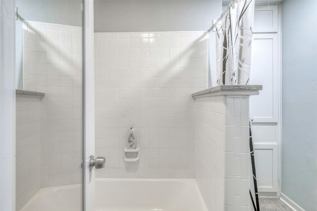 1208 Country Club RD, Georgetown, TX 78628