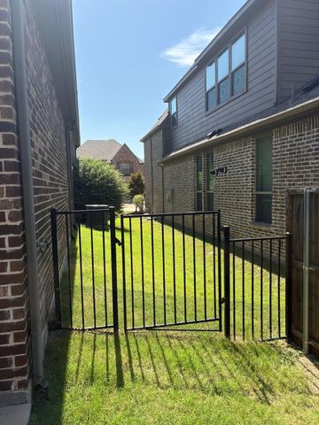 1109 Melcer Street, Plano, TX 75074