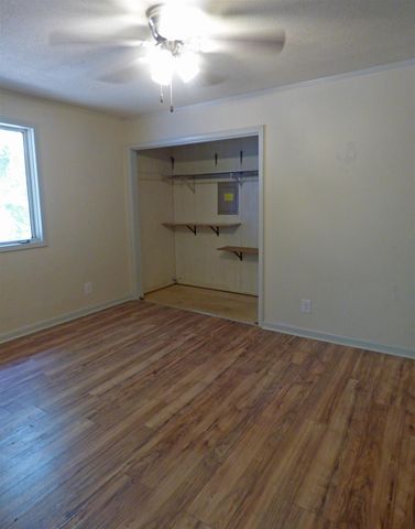 4 Oklawaha Drive, Cherokee Village, AR 72529