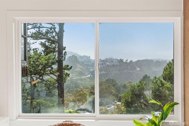280 Gold Mine Drive, San Francisco, CA 94115