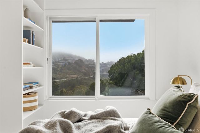 280 Gold Mine Drive, San Francisco, CA 94115