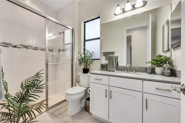 4664 Abaca CIR, Naples, FL 34119