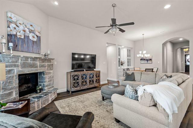 2836 Montreaux, The Colony, TX 75056