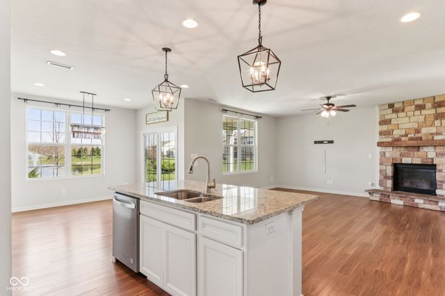 4867 Saddle Back Way, Whitestown, IN 46075