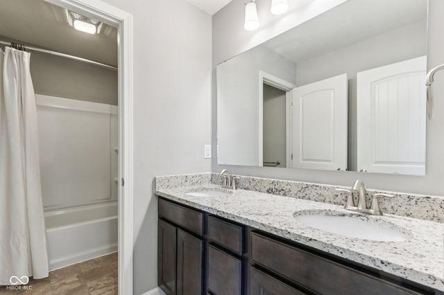 4867 Saddle Back Way, Whitestown, IN 46075