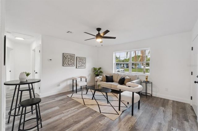 1157 HAMPSHIRE AVENUE, Deltona, FL 32725