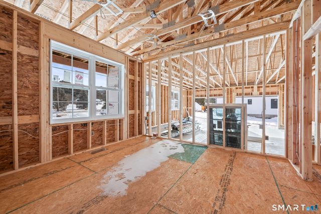 290 Gardner Street, Manchester, CT 06040