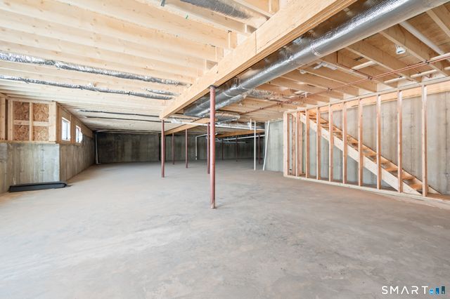 290 Gardner Street, Manchester, CT 06040