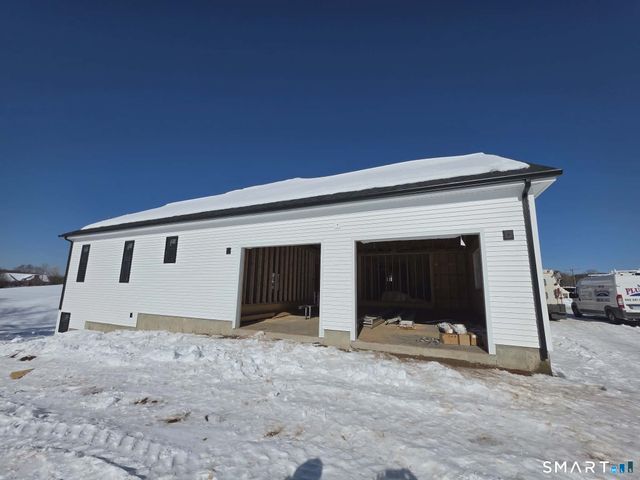 290 Gardner Street, Manchester, CT 06040