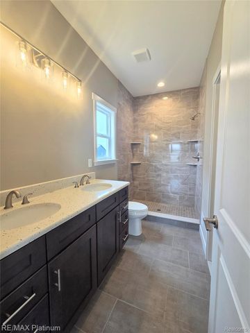 13306 Westwinds Drive, Fenton Charter Township, MI 48451
