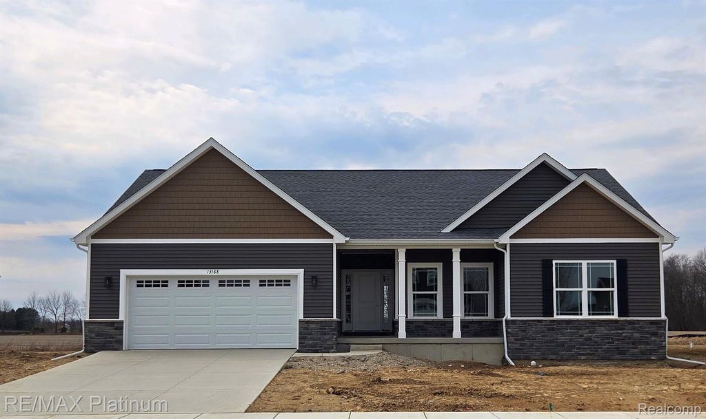 13306 Westwinds Drive, Fenton Charter Township, MI 48451