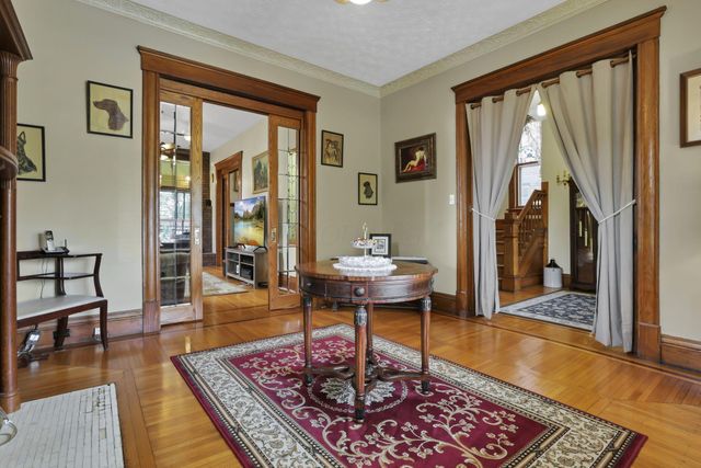 1194 Fair Avenue, Columbus, OH 43205
