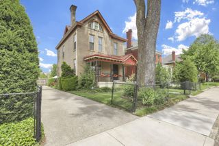 1194 Fair Avenue, Columbus, OH 43205