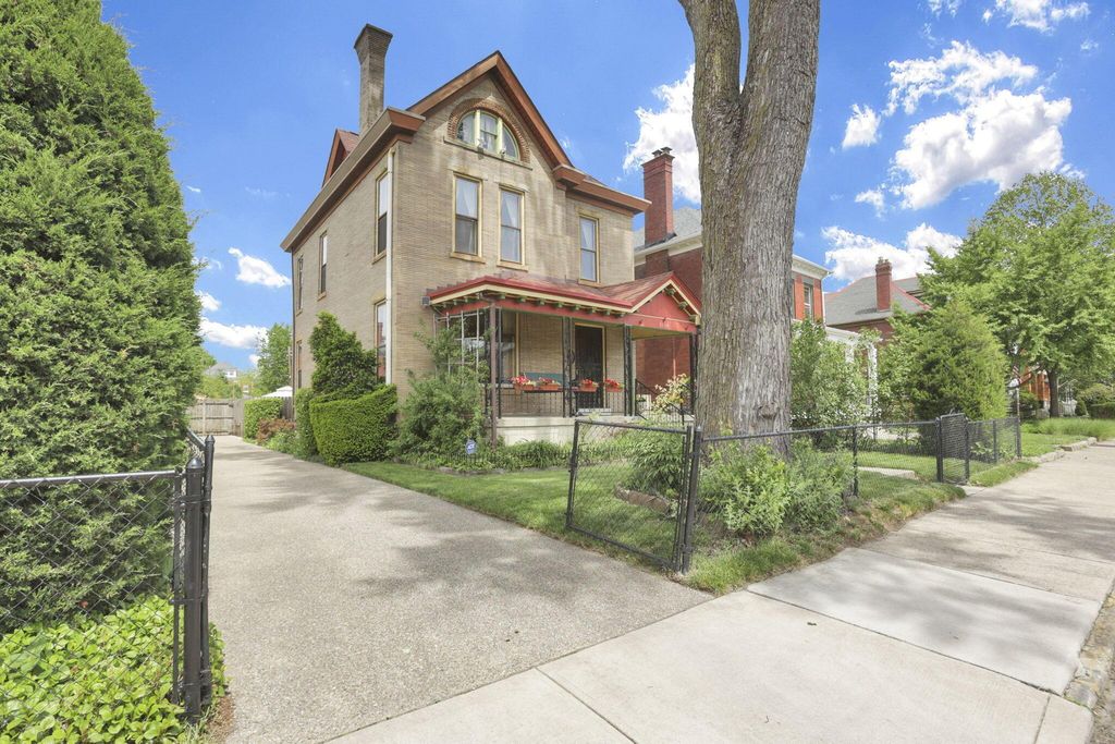 1194 Fair Avenue, Columbus, OH 43205