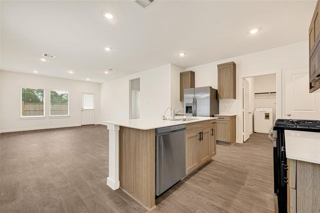 10618 Dogwood Sky Drive, Beasley, TX 77417