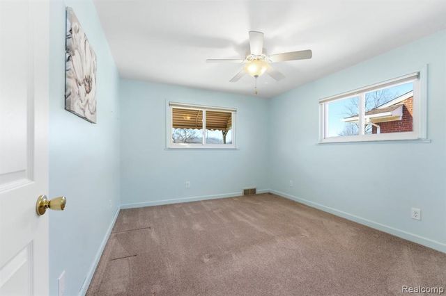 3345 Maidstone Street, Trenton, MI 48183