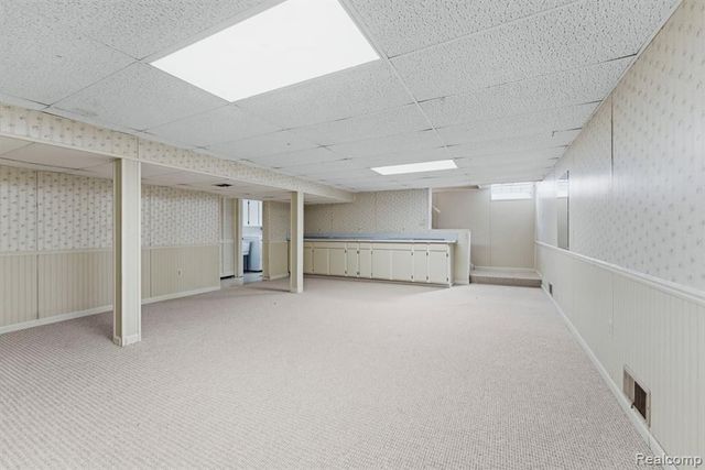 3345 Maidstone Street, Trenton, MI 48183