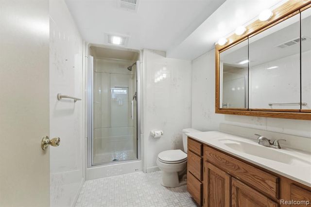 3345 Maidstone Street, Trenton, MI 48183