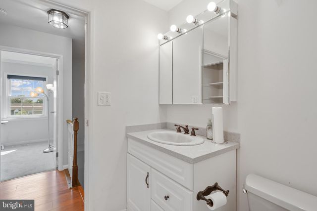 9060 Moonshine Holw Apt G, Laurel, MD 20723