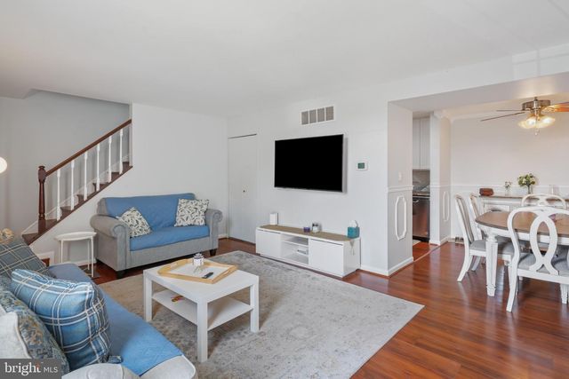 9060 Moonshine Holw Apt G, Laurel, MD 20723