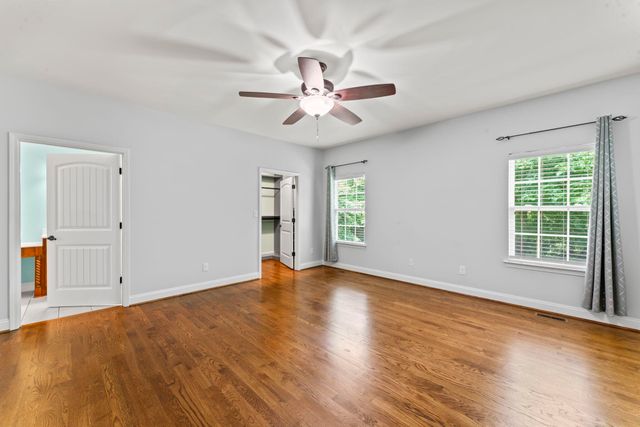 1002 Glessner DR, Spring Hill, TN 37174