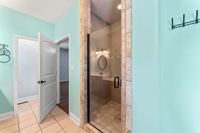 1002 Glessner DR, Spring Hill, TN 37174