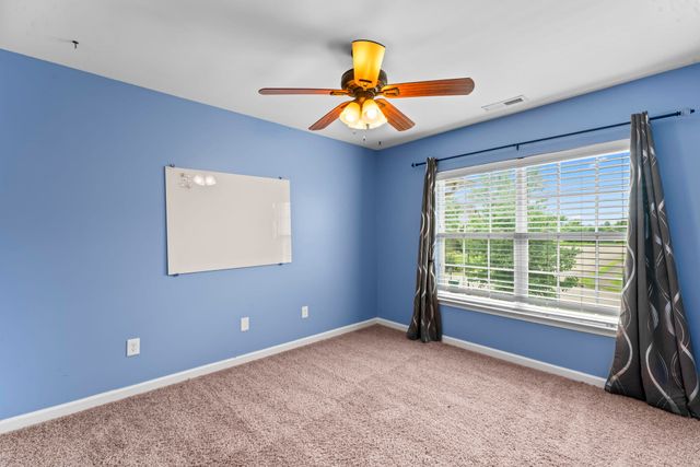 1002 Glessner DR, Spring Hill, TN 37174