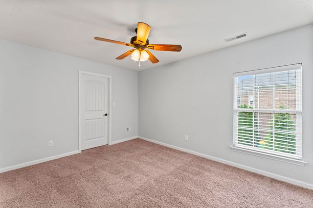 1002 Glessner DR, Spring Hill, TN 37174