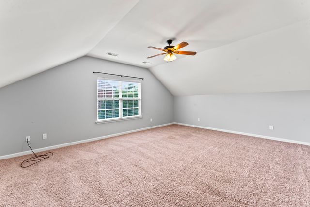 1002 Glessner DR, Spring Hill, TN 37174
