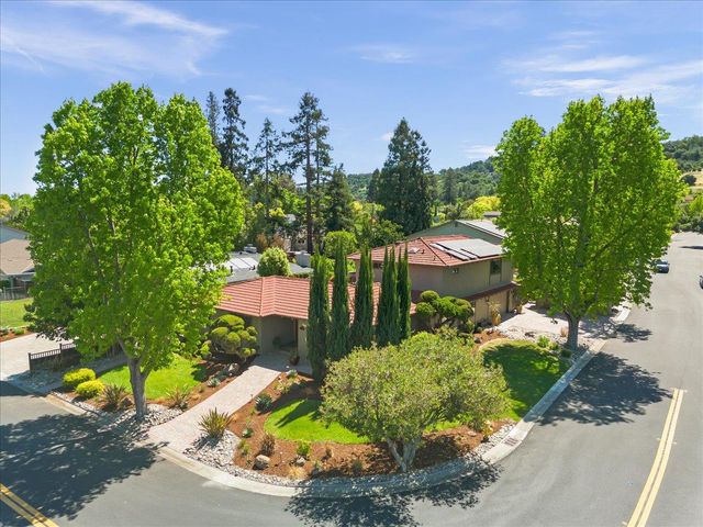 272 Belblossom Way, Los Gatos, CA 95032