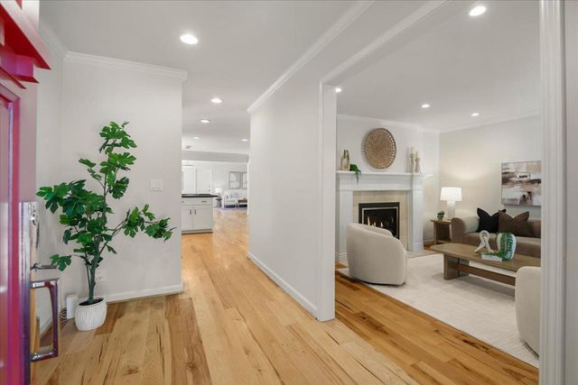 272 Belblossom Way, Los Gatos, CA 95032