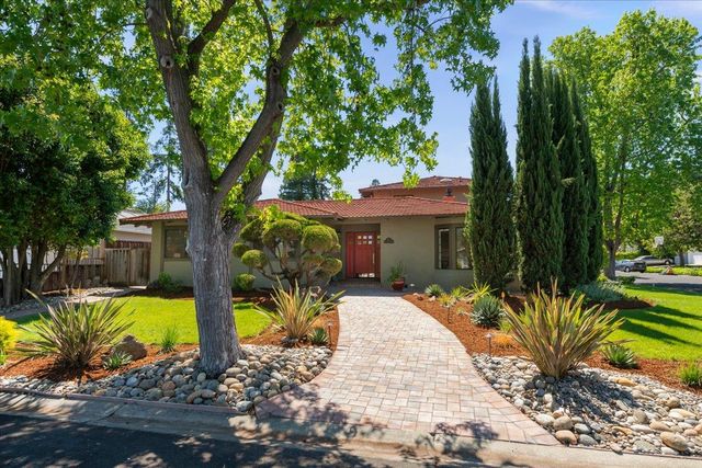 272 Belblossom Way, Los Gatos, CA 95032