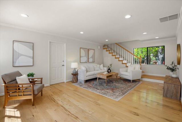 272 Belblossom Way, Los Gatos, CA 95032