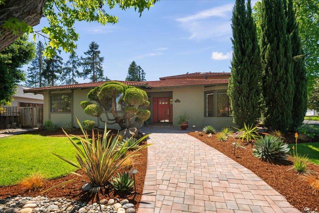 272 Belblossom Way, Los Gatos, CA 95032