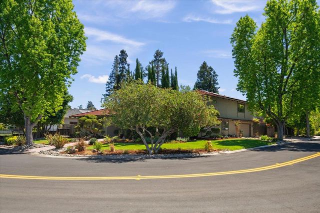 272 Belblossom Way, Los Gatos, CA 95032