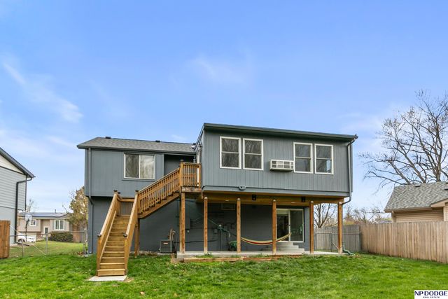 5105 Edinburgh Street, Omaha, NE 68157