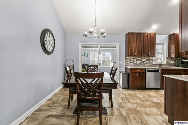 5105 Edinburgh Street, Omaha, NE 68157