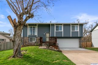 5105 Edinburgh Street, Omaha, NE 68157
