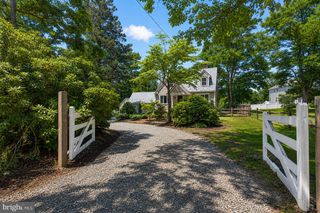84 LAMBERTVILLE HOPEWELL RD, Hopewell, NJ 08525