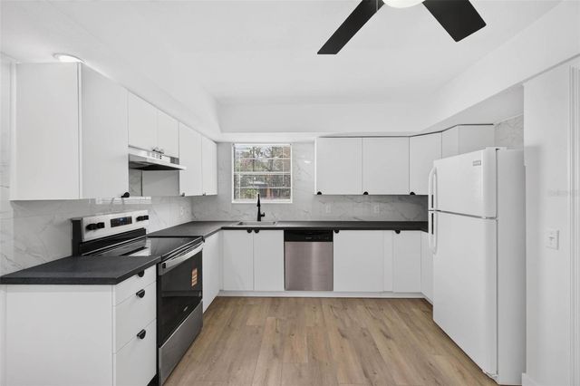 14452 REUTER STRASSE CIRCLE 710, Tampa, FL 33613