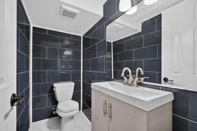 14452 REUTER STRASSE CIRCLE 710, Tampa, FL 33613