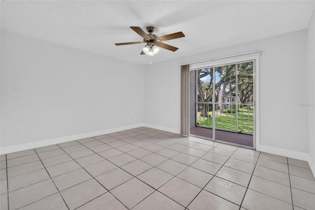 14452 REUTER STRASSE CIRCLE 710, Tampa, FL 33613